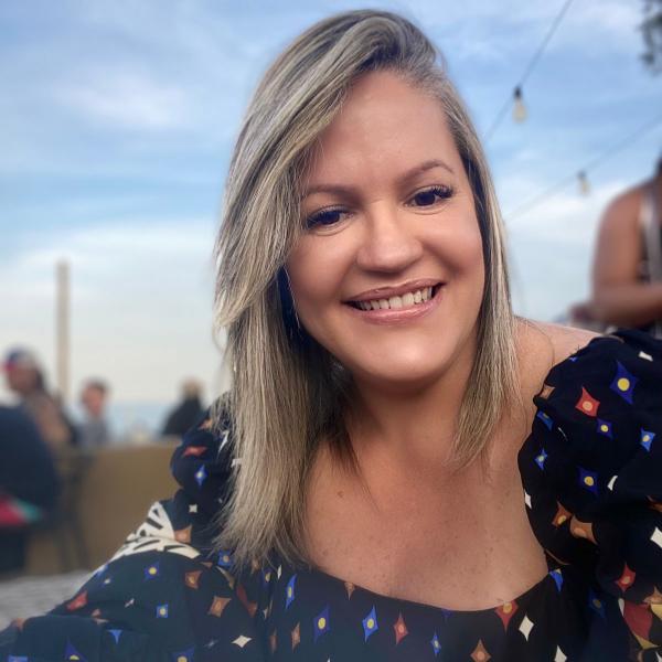 Foto do(a) Diretora de Administração Geral: Sabrina Dias de Oliveira 