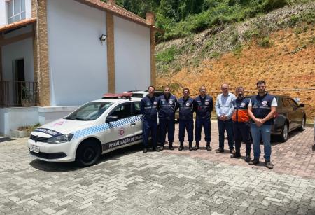 DIMUTRAN RECEBE NOVA VIATURA PARA OS AGENTES DE TRÂNSITO EM SÃO JOSÉ DO VALE DO RIO PRETO